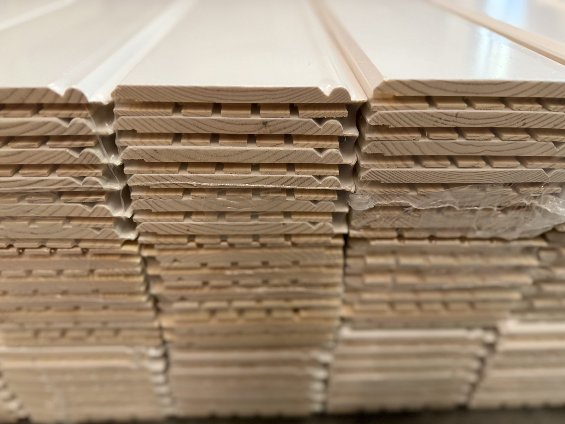 Helmipaneeli 15x95-120x3300mm puuvalmis. - Image 9