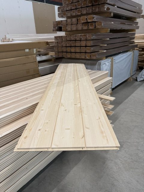 Sisustuspaneeli 15x175x2370mm STS4 päätypontattu mänty - Image 7
